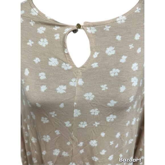 Liz Claiborne long sleeve top. Size XL - Picture 3 of 7